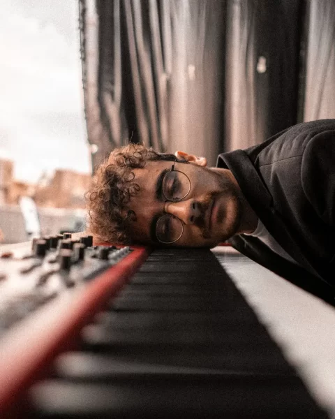 conclusión superponer capas de pianos