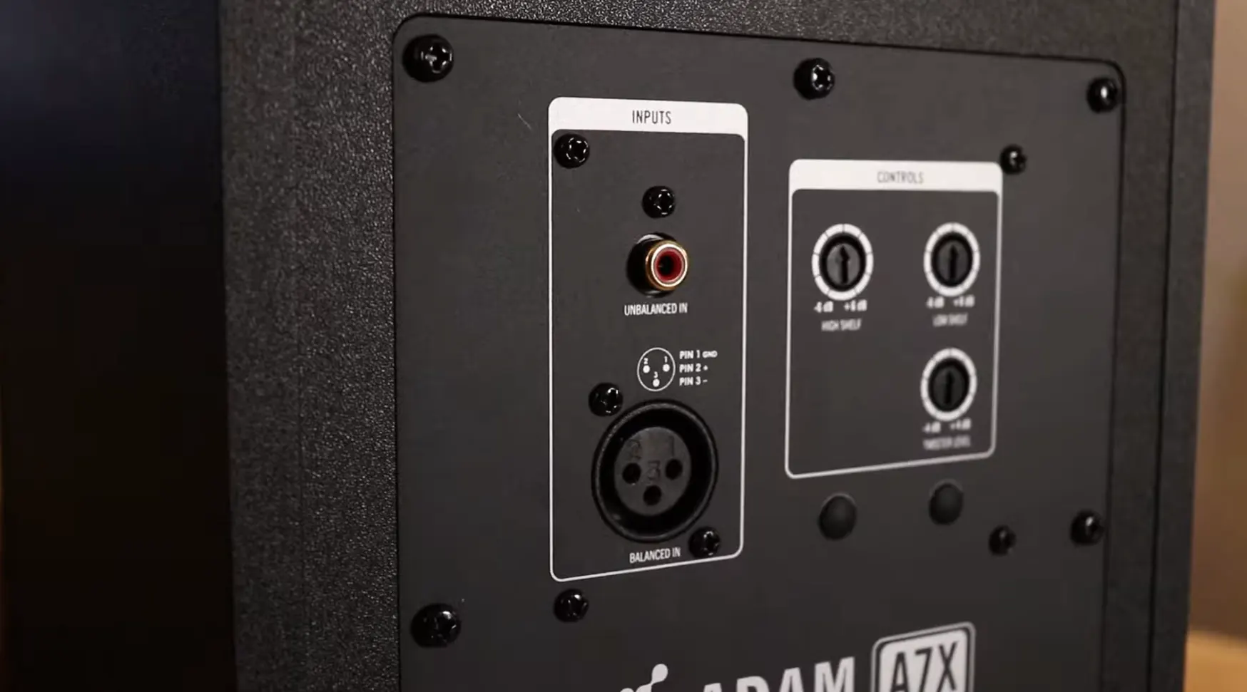 Adam Audio A7X 04
