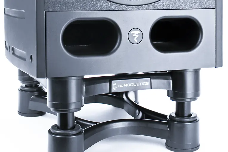IsoAcoustics ISO-200 stand 02