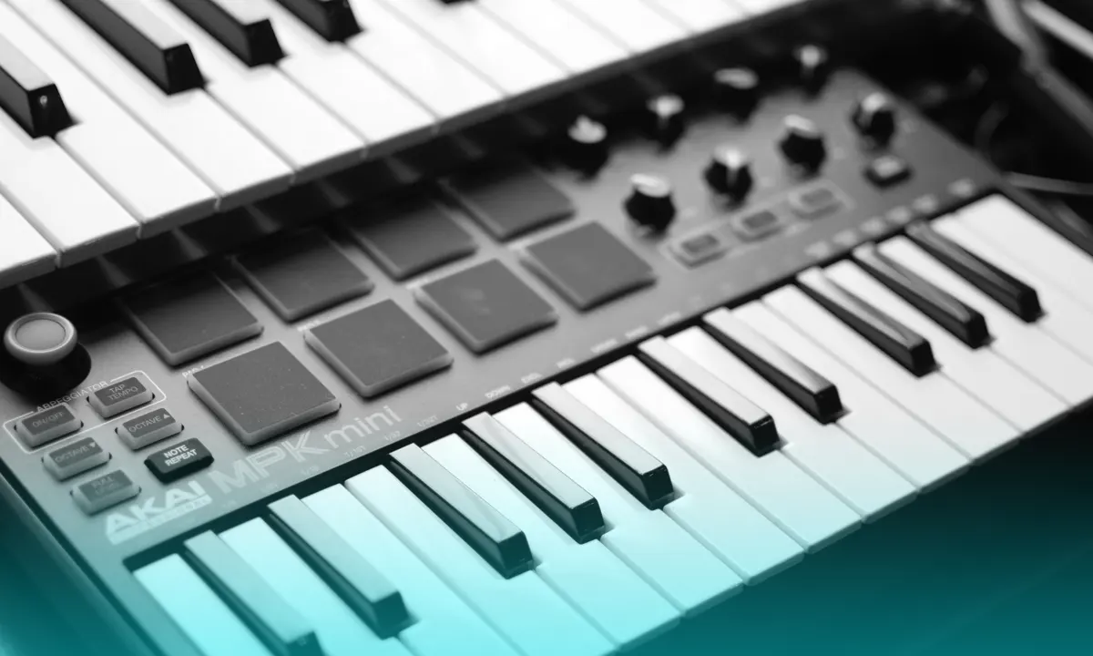 Descubre el secreto para un sonido épico: sincroniza tu midi con reverb y delay hoy mismo