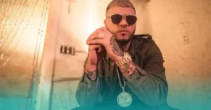 Cómo Farruko combina ritmos africanos en algunas de sus canciones