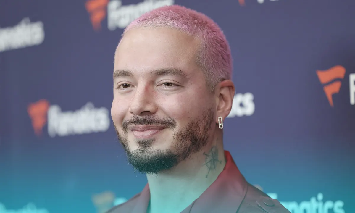 ¿Cómo J Balvin ha sido una figura clave en la evolución del reggaetón moderno?