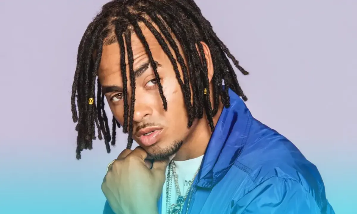 ¿Qué papel juega la familia de Ozuna en su carrera musical?