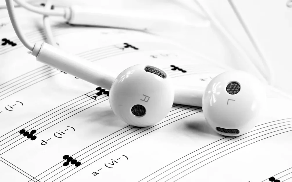 Canciones que imitan órbitas planetarias complejas