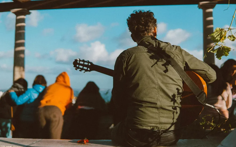 Cuidando tu Salud: Previniendo el Dolor Irradiado en Guitarristas