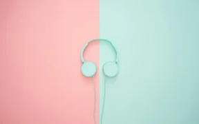 El efecto psicoacústico del "notch" o corte espectral