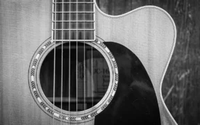 Guitarristas con ELA o enfermedades neurodegenerativas: enfoque preventivo y técnico