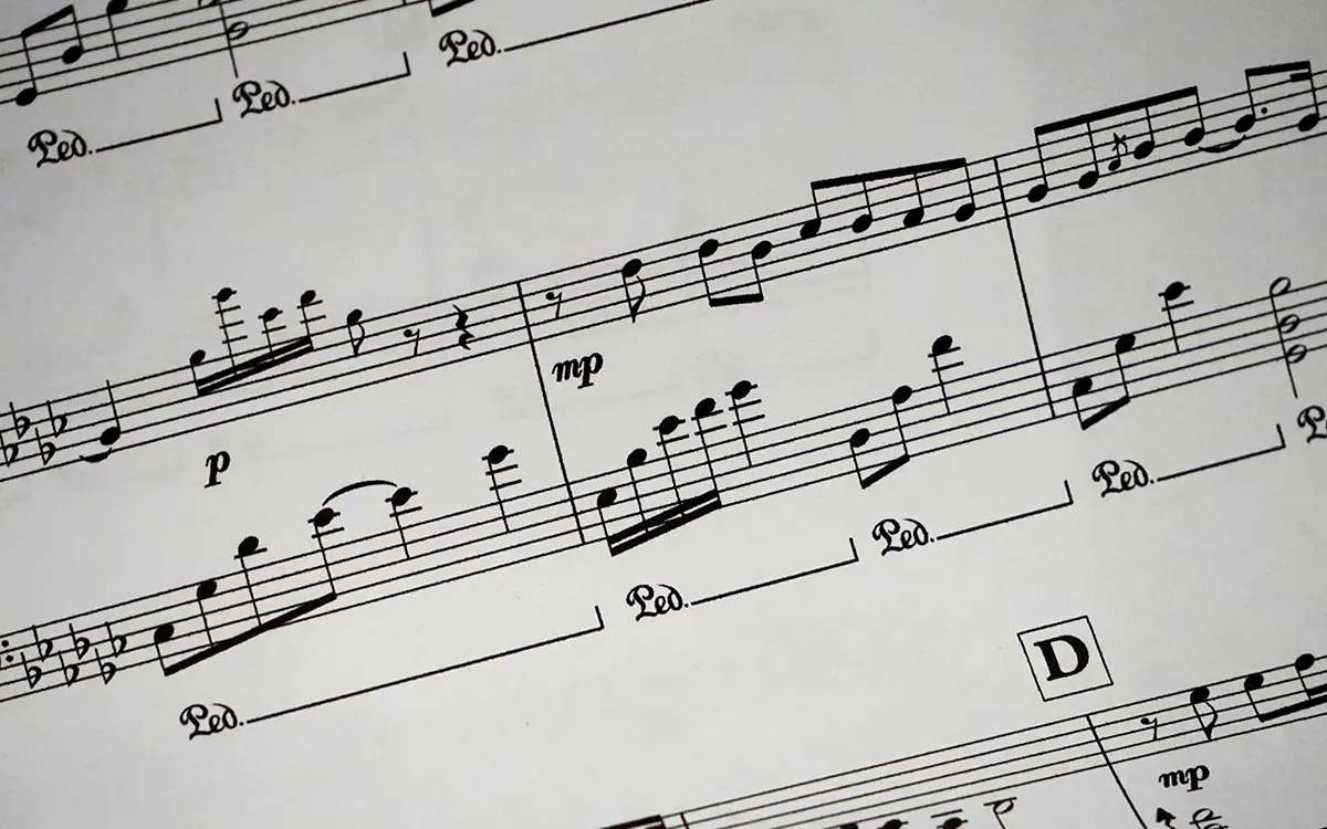 Músicas que producen desorientación intencional