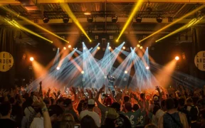 Músicos que componen en estado de hipnosis
