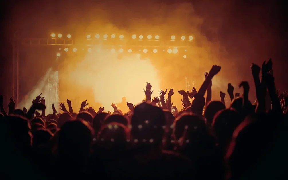 Músicos que empezaron en bandas y luego triunfaron como solistas