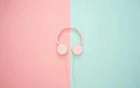 Obra musical que solo puede interpretarse en ciertas condiciones