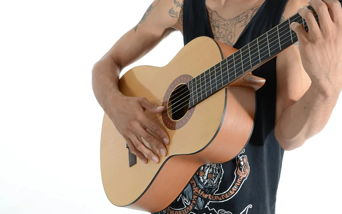 Postura Saludable: La Clave para Evitar Lesiones en Guitarristas