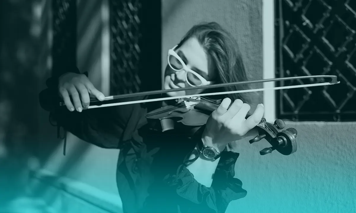 El rol de los pies en la estabilidad de un violinista