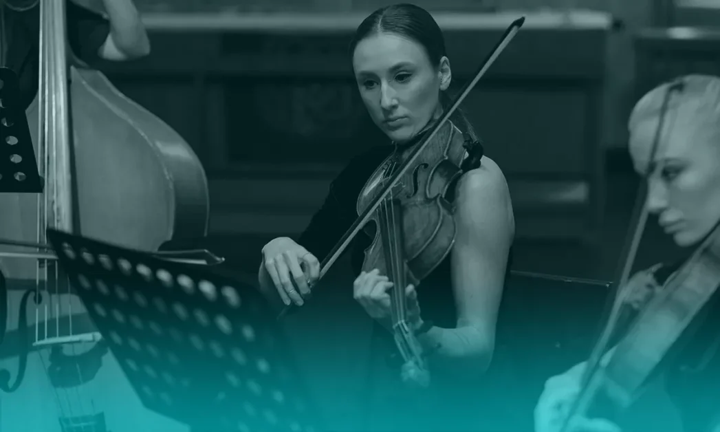 El sonido del violín en campañas publicitarias modernas