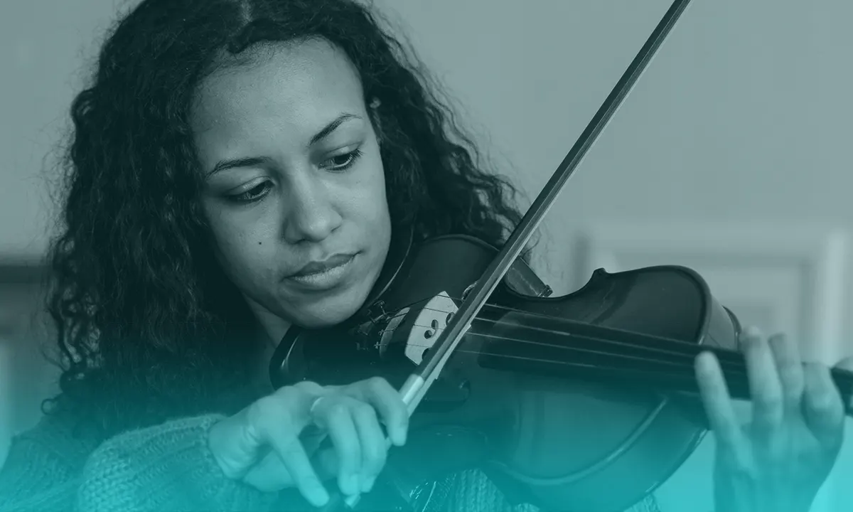 Violinistas que hacen conciertos en Twitch